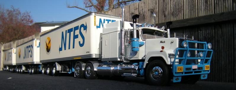 Mack Superliner " Australian Road Train " - Model Trucks: Big Rigs and  Heavy Equipment - Model Cars Magazine Forum