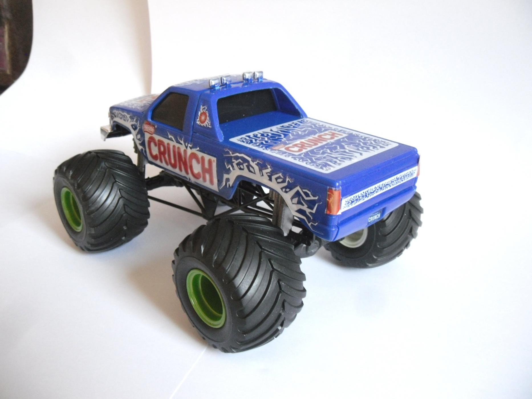 AMT Crunch Monster Truck - Model Trucks: Pickups, Vans, SUVs, Light ...