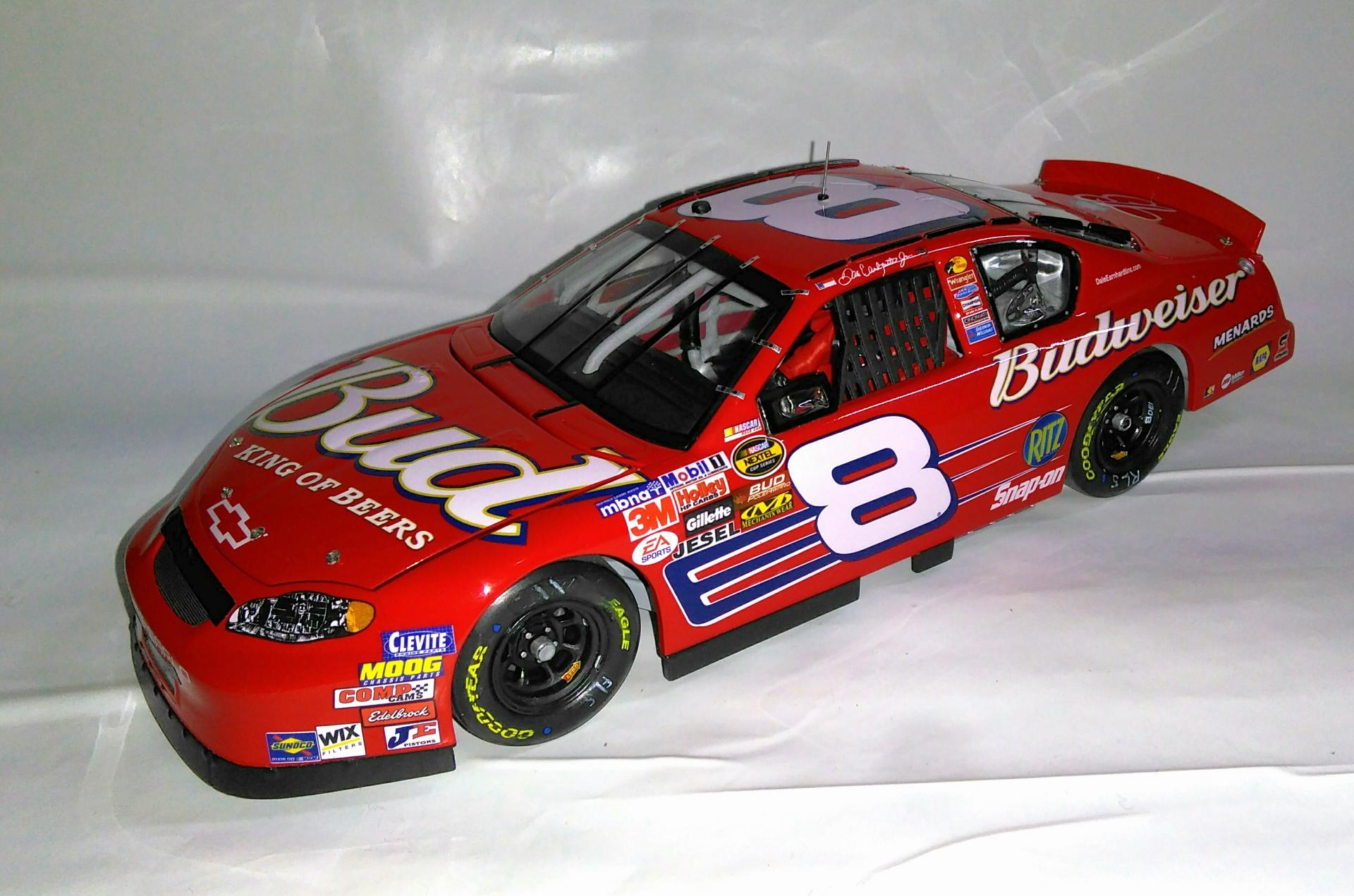 Budweiser #8 2005 Dale Jr. - WIP: NASCAR - Model Cars Magazine Forum