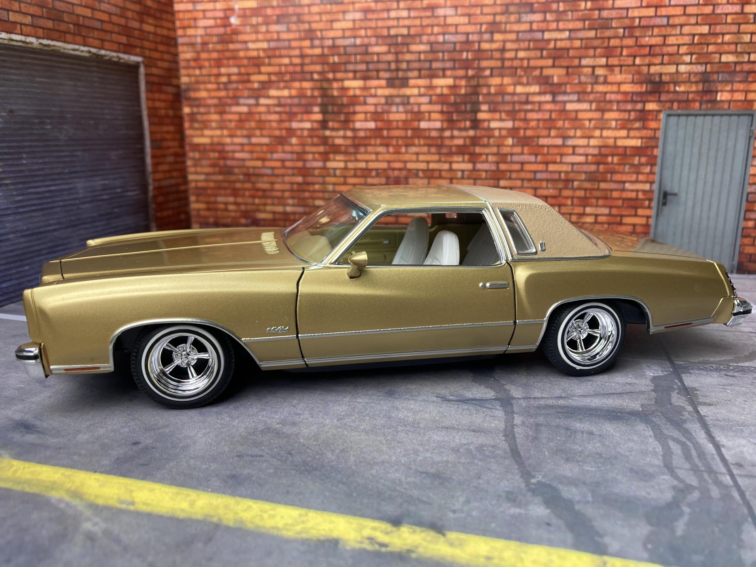 Chevrolet Monte Carlo '77 (Revell) in Metallic Gold w/ tan-colored ...