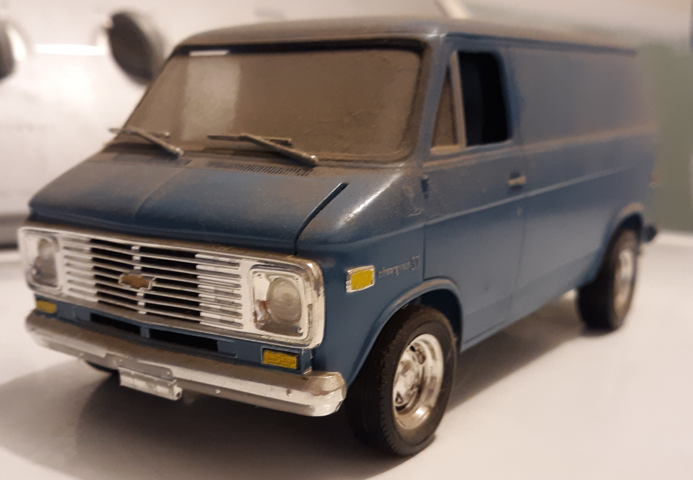 what is considered the best 70's american van kit. must be 1/25 scale -  Model Building Questions and Answers - Model Cars Magazine Forum